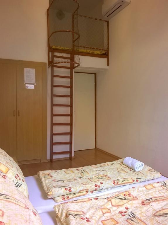 Parton Hotel & Bowling Tiszakécske 외부 사진