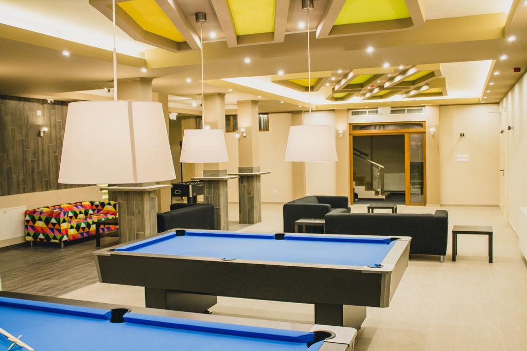 Parton Hotel & Bowling Tiszakécske 외부 사진